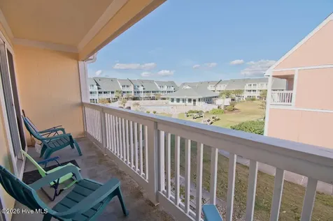 9201 Coast Guard Road Emerald Isle NC 28594