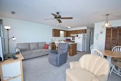 9201 Coast Guard Road Emerald Isle NC 28594