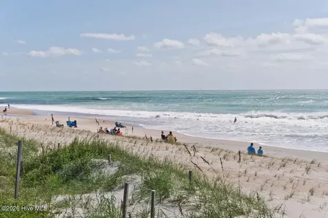 9201 Coast Guard Road Emerald Isle NC 28594