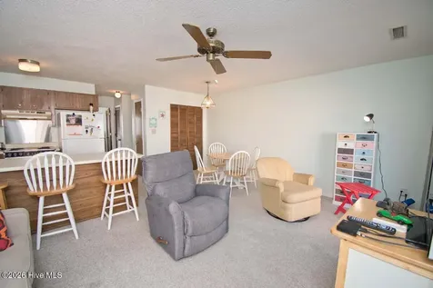 9201 Coast Guard Road Emerald Isle NC 28594