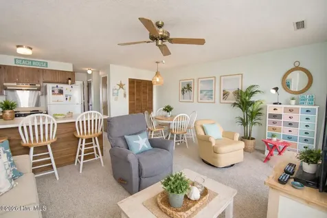 9201 Coast Guard Road Emerald Isle NC 28594