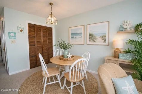 9201 Coast Guard Road Emerald Isle NC 28594