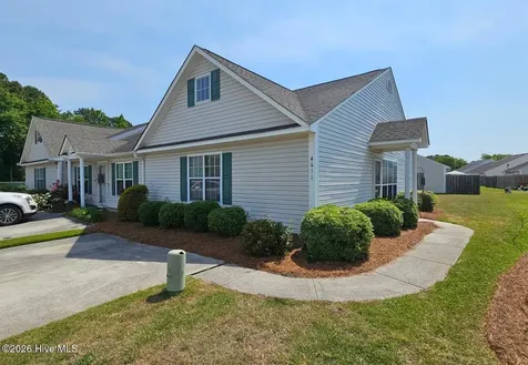 4611 White Ibis Court Wilmington NC 28412