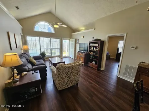 4611 White Ibis Court Wilmington NC 28412