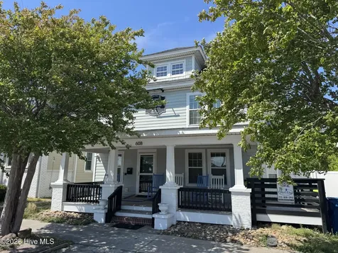 608 Arendell Street Morehead City NC 28557