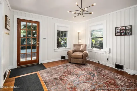 1105 Johnston Street Greenville NC 27858