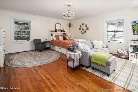 1105 Johnston Street Greenville NC 27858