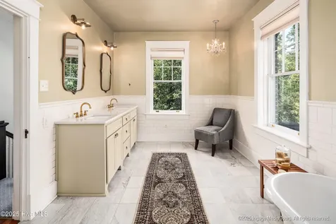1105 Johnston Street Greenville NC 27858