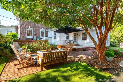 1105 Johnston Street Greenville NC 27858