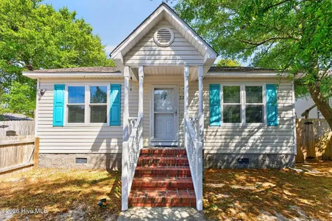 220 NE 33rd Street Oak Island NC 28465