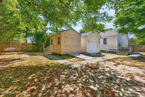 220 NE 33rd Street Oak Island NC 28465