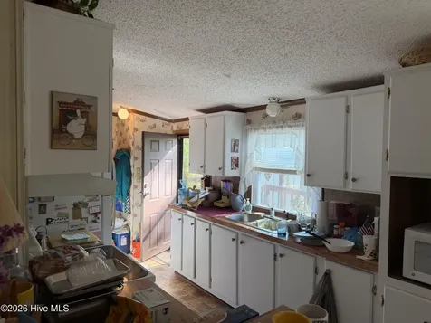 245 Lake Drive SW Supply NC 28462