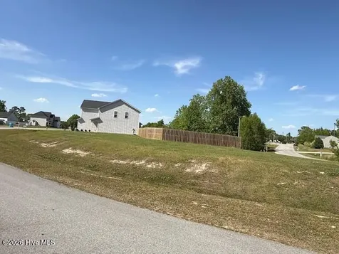 400 Bulrush Court Jacksonville NC 28540
