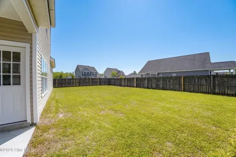 507 New Hanover Trail Jacksonville NC 28546