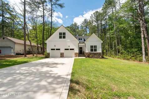 780 Riverbirch Drive Vass NC 28394