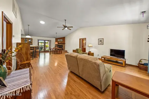 519 Country Club Drive W Arapahoe NC 28510