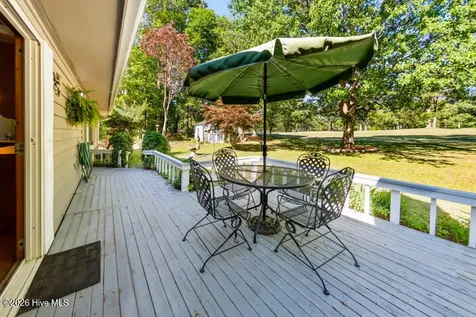 519 Country Club Drive W Arapahoe NC 28510
