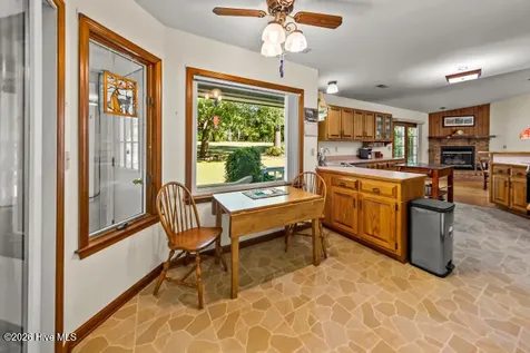 519 Country Club Drive W Arapahoe NC 28510