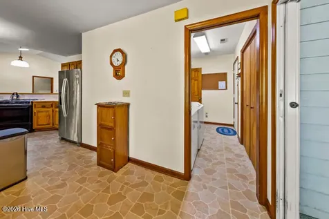 519 Country Club Drive W Arapahoe NC 28510