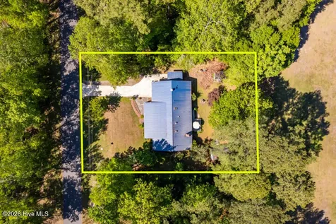 519 Country Club Drive W Arapahoe NC 28510