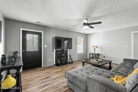 313 Running Road Jacksonville NC 28546
