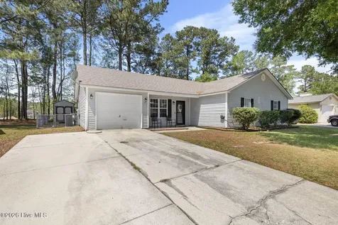 313 Running Road Jacksonville NC 28546