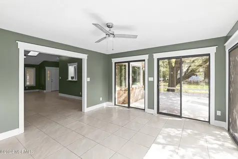 5722 Gondolier Drive New Bern NC 28560