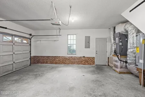 5722 Gondolier Drive New Bern NC 28560
