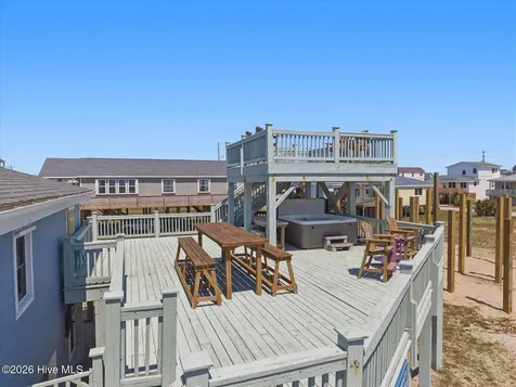 7211 10th Avenue North Topsail Beach NC 28460
