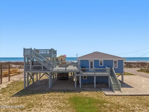 7211 10th Avenue North Topsail Beach NC 28460