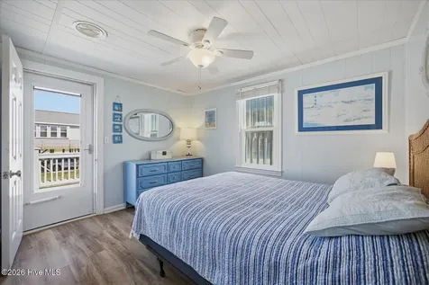 7211 10th Avenue North Topsail Beach NC 28460