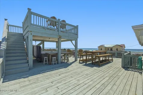 7211 10th Avenue North Topsail Beach NC 28460
