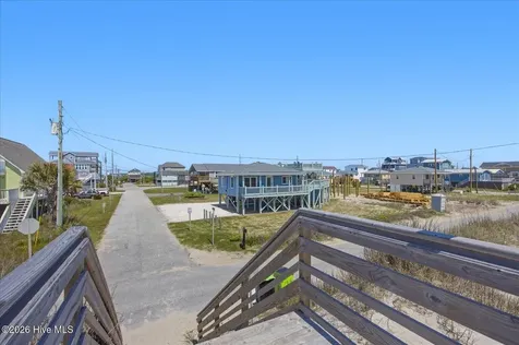 7211 10th Avenue North Topsail Beach NC 28460