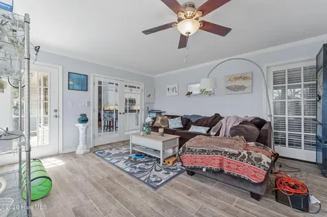 117 Pineneedle Drive West End NC 27376