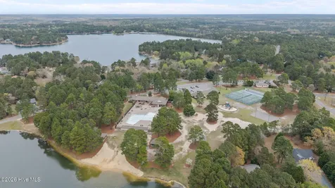 117 Pineneedle Drive West End NC 27376