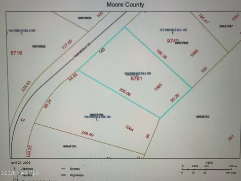 117 Pineneedle Drive West End NC 27376