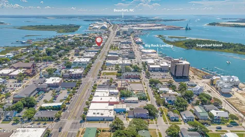 608 Arendell Street Morehead City NC 28557