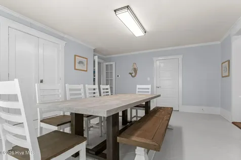 608 Arendell Street Morehead City NC 28557