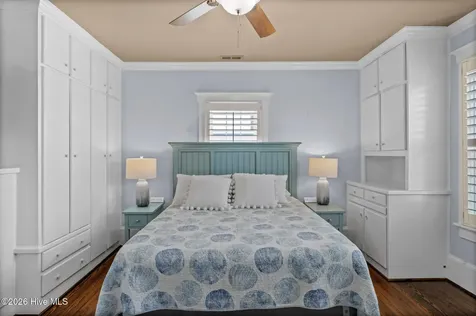 608 Arendell Street Morehead City NC 28557