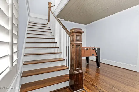 608 Arendell Street Morehead City NC 28557