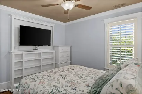 608 Arendell Street Morehead City NC 28557