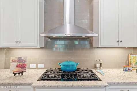 3668 Holly Harbor Drive Southport NC 28461