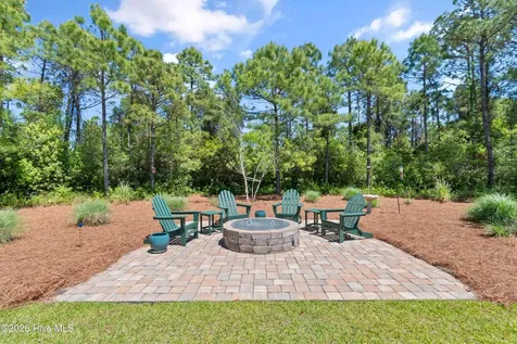 3668 Holly Harbor Drive Southport NC 28461
