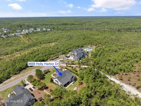 3668 Holly Harbor Drive Southport NC 28461