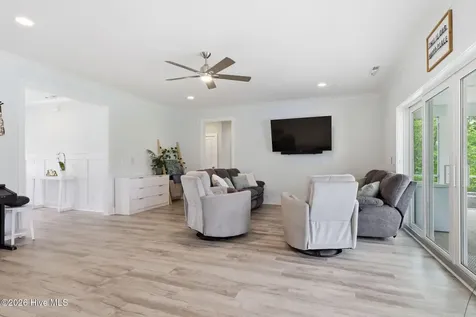 515 Bluff View Lane Swansboro NC 28584