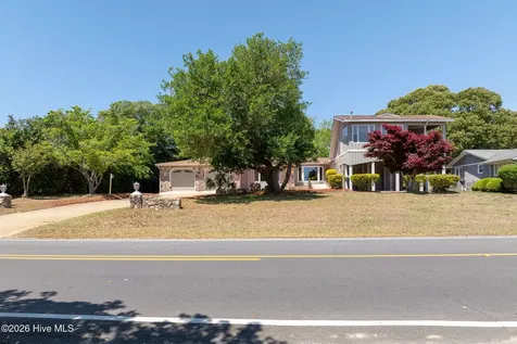 1984 Kings Landing Road Hampstead NC 28443