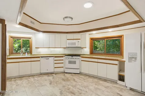 1984 Kings Landing Road Hampstead NC 28443