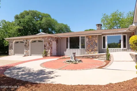 1984 Kings Landing Road Hampstead NC 28443