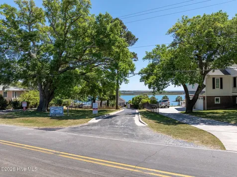 1984 Kings Landing Road Hampstead NC 28443