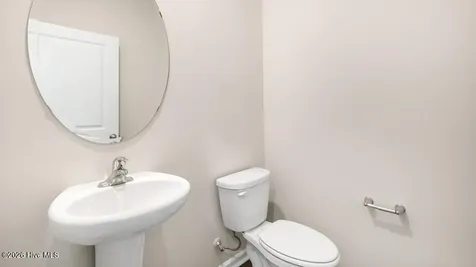 3072 Platinum Circle West End NC 27376